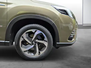 Subaru Forester Station 2.0i e-Boxer Luxury