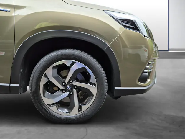 Subaru Forester Station 2.0i e-Boxer Luxury