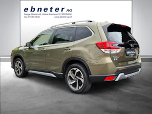 Subaru Forester Station 2.0i e-Boxer Luxury