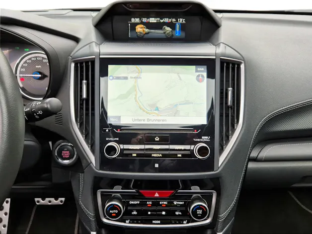 Subaru Forester Station 2.0i e-Boxer Luxury