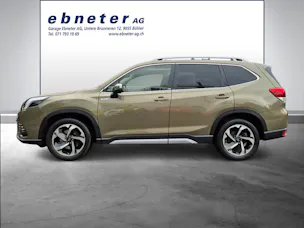 Subaru Forester Station 2.0i e-Boxer Luxury