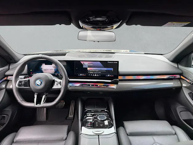 BMW 530e Touring Sport M Pro xDrive G61 (CH) AHK 📍