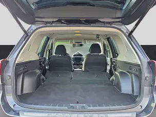Subaru Forester Station 2.0i e-Boxer Swiss Plus