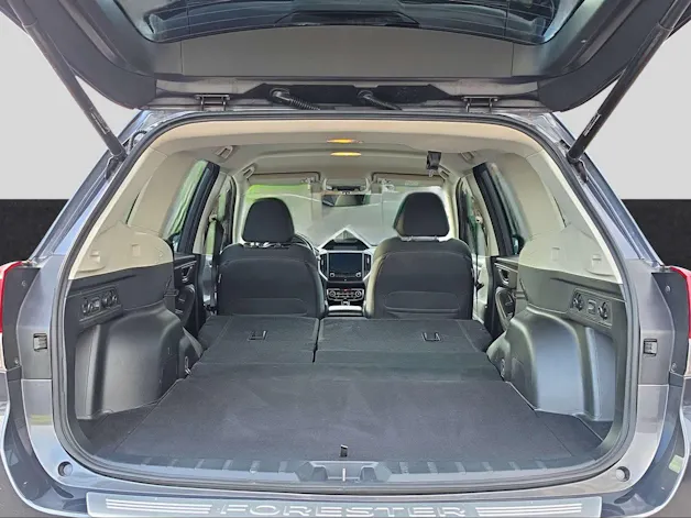 Subaru Forester Station 2.0i e-Boxer Swiss Plus