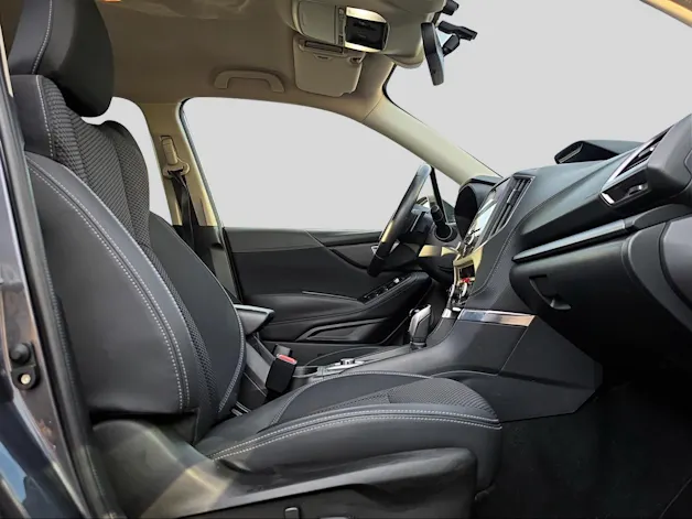 Subaru Forester Station 2.0i e-Boxer Swiss Plus