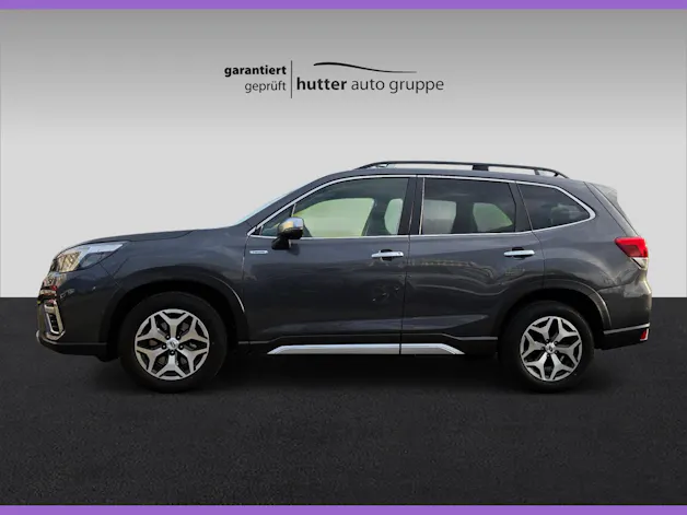 Subaru Forester Station 2.0i e-Boxer Swiss Plus