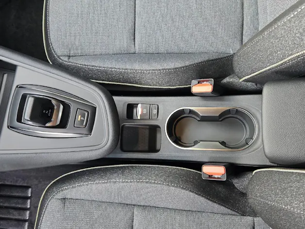 RENAULT Captur 1.8 E-Tech techno Full Hybrid 160 PS