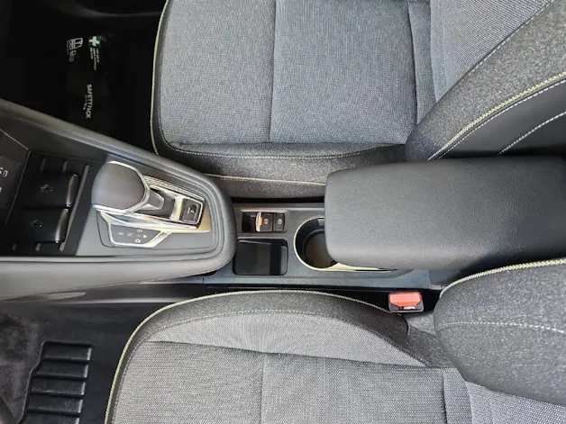 Renault Captur 1.8 E-Tech techno