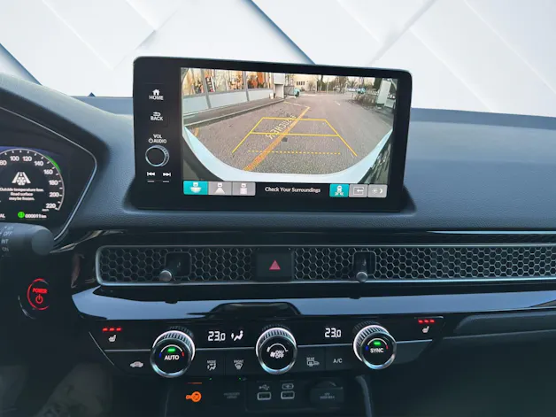 Honda Civic 2.0 i-MMD Advance, Leasing Aktion 1.9 %, Bis zu 8 Jahre oder 160'000 km Garantie