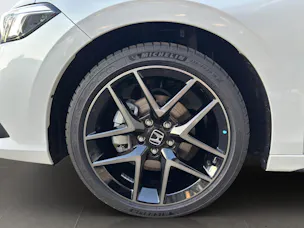 Honda Civic 2.0 i-MMD Advance, Leasing Aktion 1.9 %, Bis zu 8 Jahre oder 160'000 km Garantie