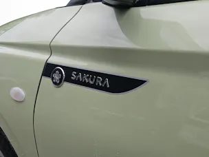 Suzuki Swift 1.2 Sakura Hybrid 4x4