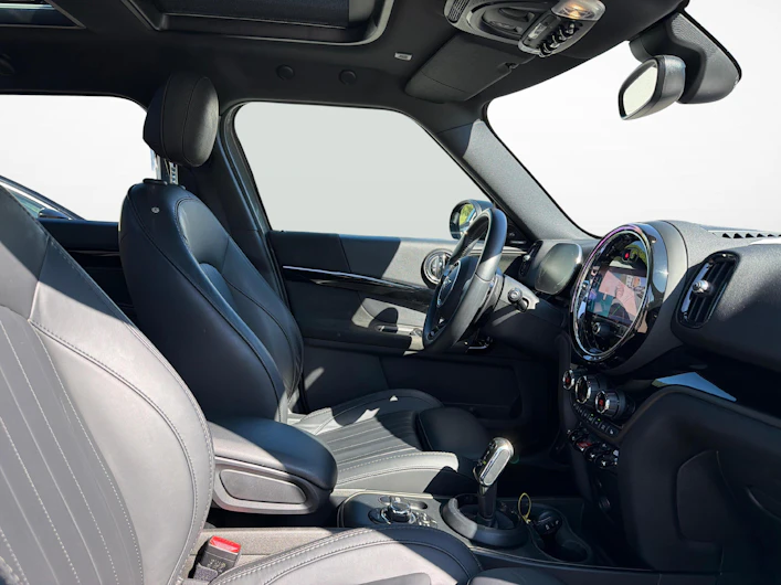 Fahrzeugbild MINI COUNTRYMAN