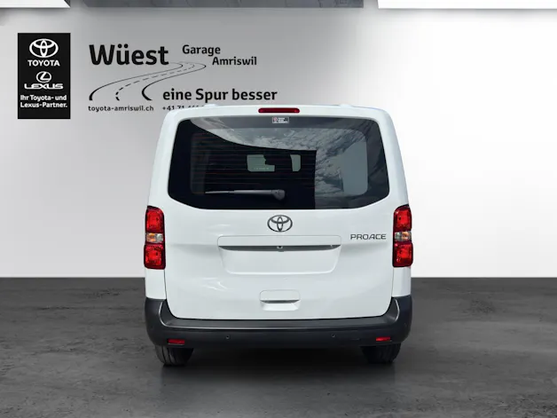 Toyota PROACE Van L1 2.2 D Advanced