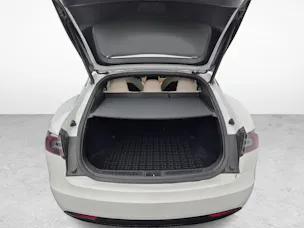 Tesla Model S Performance mit 814PS