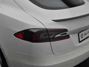 Tesla Model S Performance mit 814PS