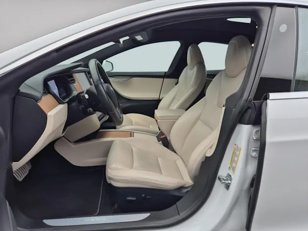 Tesla Model S Performance mit 814PS