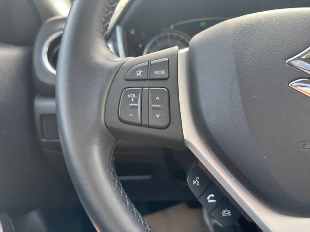 Suzuki Vitara 1.5B Compact Top Hybrid 4x4