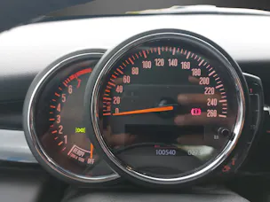 MINI F56 1.5i Cooper