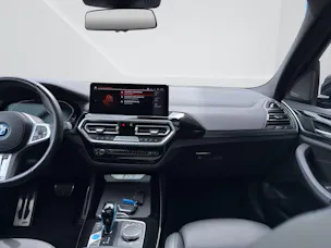 BMW iX3 IMPRESSIVE
