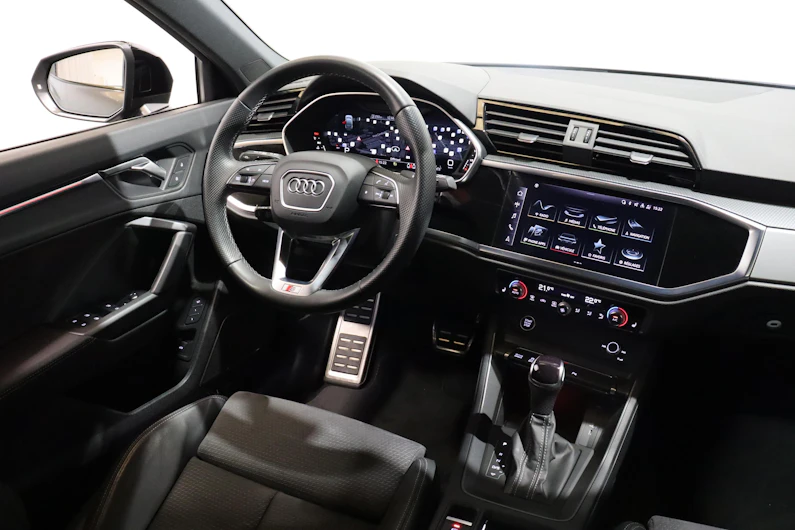 Fahrzeugbild AUDI Q3