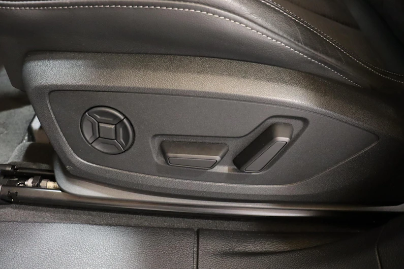Fahrzeugbild AUDI Q3