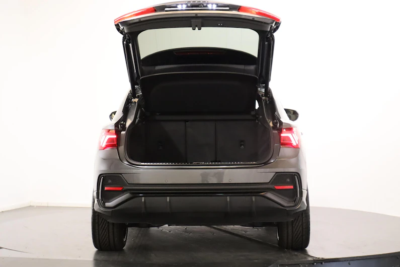 Fahrzeugbild AUDI Q3