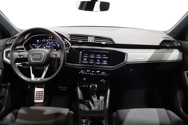 Fahrzeugbild AUDI Q3