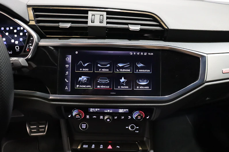 Fahrzeugbild AUDI Q3