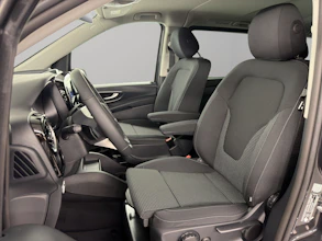 https://vehicle.imgix.net/4357241/4e85281e-c94f-4ec6-934d-04fc1f0d5cfe.jpg