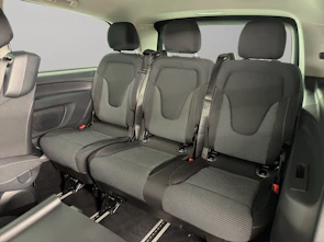 Fahrzeugbild MERCEDES-BENZ Vito 116 Kombi L 2.0 CDI Select Family