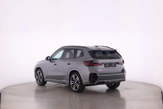 https://vehicle.imgix.net/4357282/4839aaf6-c0ed-4aa4-8cfb-f4ca89dee193.jpg