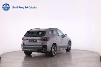 https://vehicle.imgix.net/4357282/6d73105f-57fb-4c76-aa9c-d8581a72c8d3.jpg