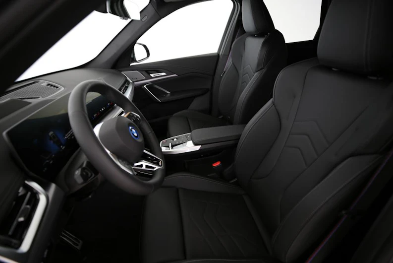image du véhicule BMW iX1