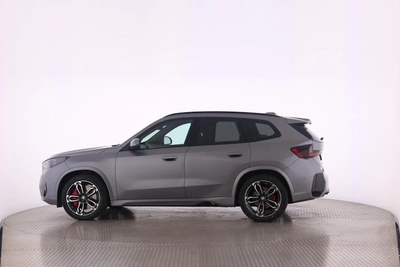 image du véhicule BMW iX1