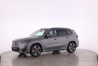 https://vehicle.imgix.net/4357282/dfc9450a-071a-47f7-8de5-5f03a2b1378b.jpg