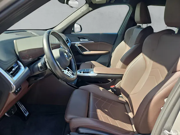 BMW X1 20d M Sport xDrive U11 AHK π