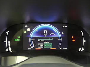 Toyota Yaris 1.5 VVT-i HSD Trend