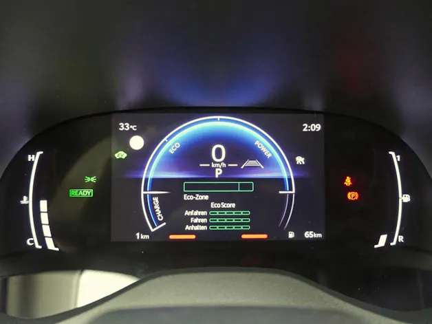 Toyota Yaris 1.5 VVT-i HSD Trend