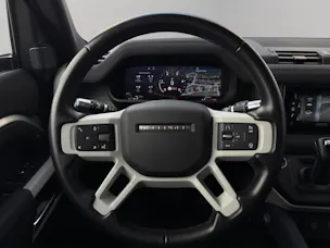 Land Rover Defender 110 2.0 SD4 240 First Edition