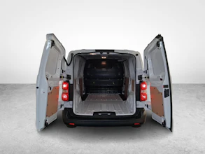 https://vehicle.imgix.net/4357346/08655adb-5597-4c22-94b0-8b770631dfc7.jpg