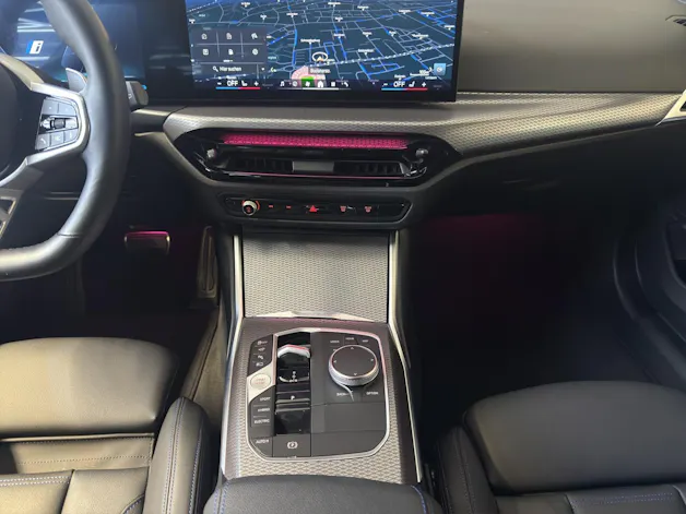 BMW 330e xDrive Touring M-SportPaket