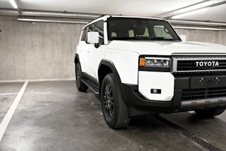https://vehicle.imgix.net/4357373/2c2bcb1d-443e-4366-b3cc-0e7d2b558869.jpg