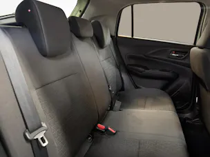 Suzuki Swift 1.2 Sakura Hybrid