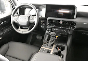 image du véhicule TOYOTA Land Cruiser 2.8 D 48V 230 Rebel
