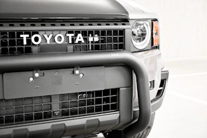 image du véhicule TOYOTA Land Cruiser 2.8 D 48V 230 Rebel