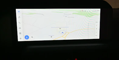 https://vehicle.imgix.net/4357382/9319076d-a6d4-4e08-b670-9a2397a71aae.jpg