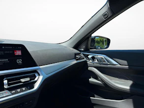 https://vehicle.imgix.net/4357384/d650fae6-97be-4e95-99cf-aec496c92768.jpg