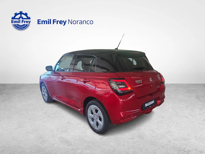 immagine del veicolo SUZUKI SWIFT