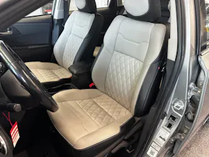 Toyota Auris Touring Sports 1.8 HSD Terra