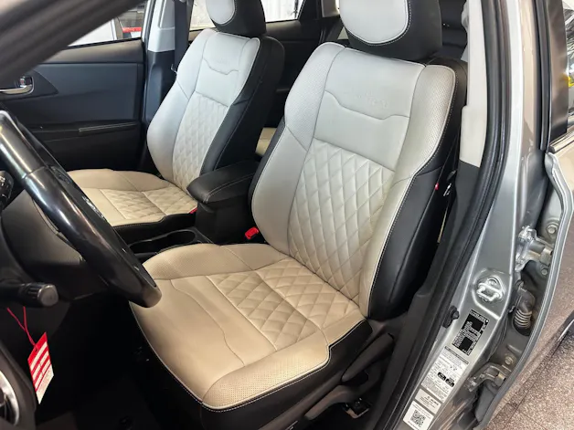 Toyota Auris Touring Sports 1.8 HSD Terra